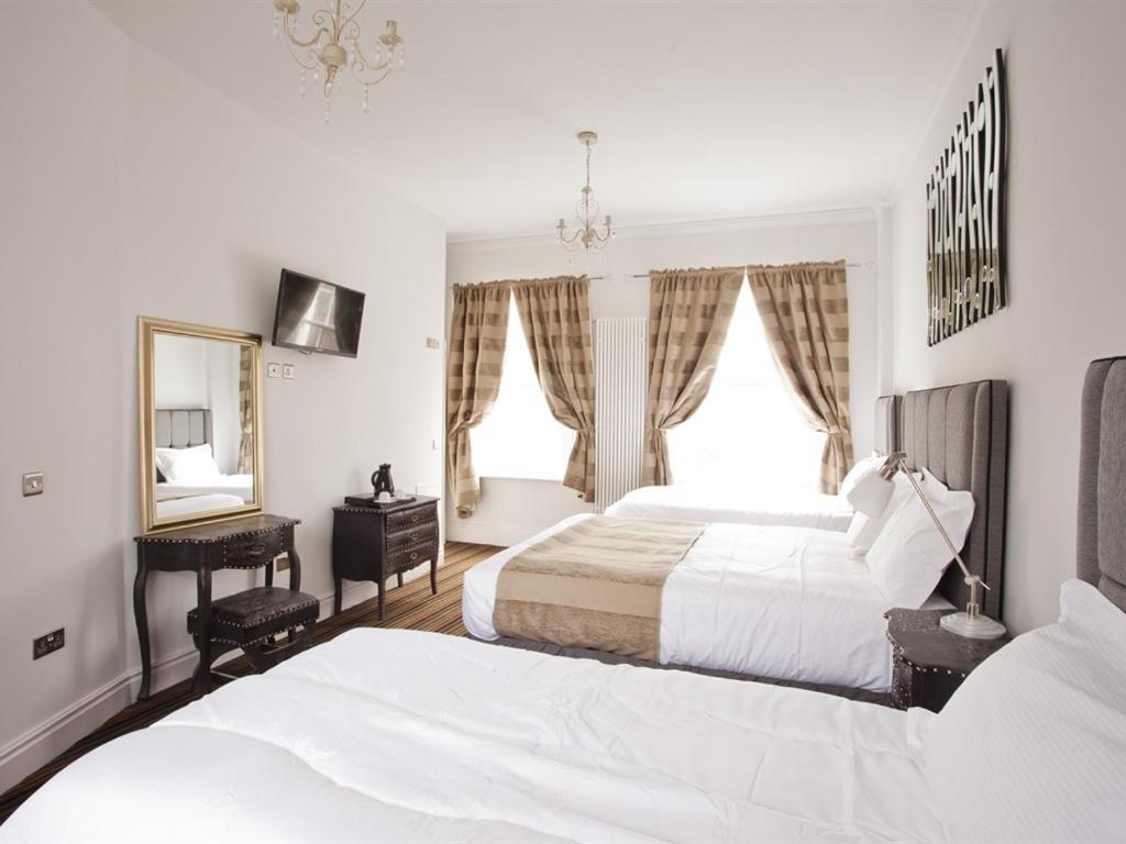 Bed & Breakfast Burton Stone