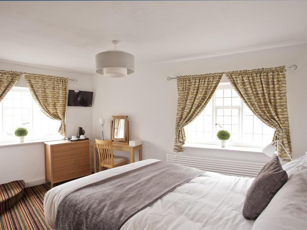 Burton Stone Bed & Breakfast 4*