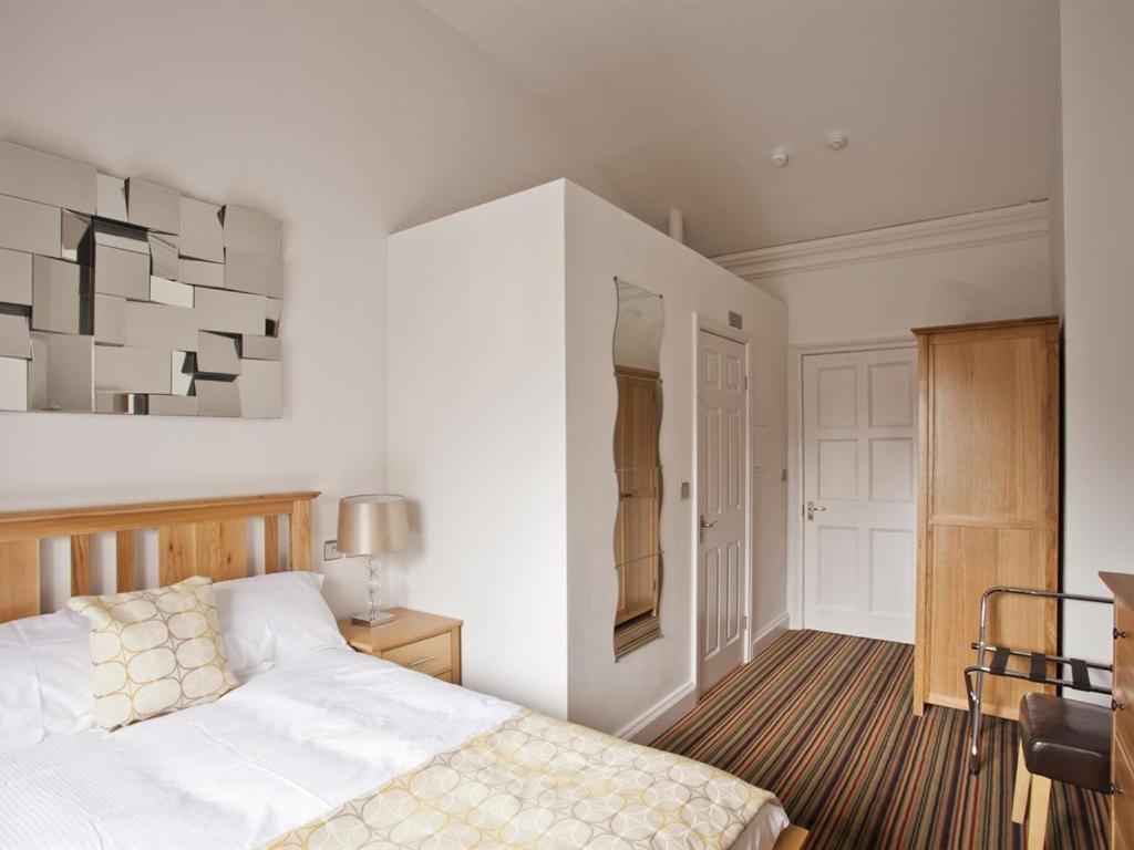 Bed & Breakfast Burton Stone