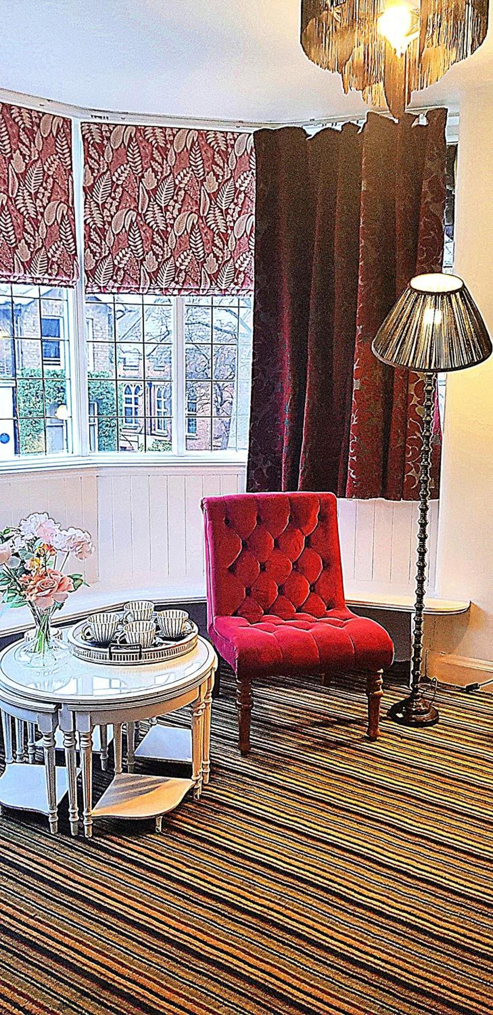 Burton Stone 4* York
